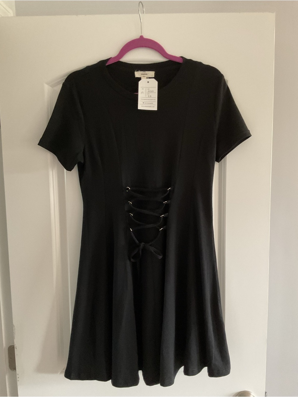 Entro Black mini  Short-Sleeve Lace-Up Skater Dress size M
